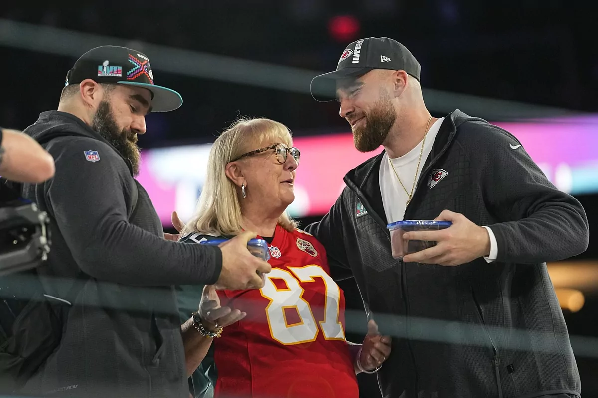Donna Kelce’s supply: Invitations three followers to have wine along with her at Eagles vs Chiefs on November 20
