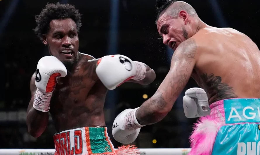 Jermall Charlo returns to motion after 888 days and beats Jose Benavidez Jr. by way of UD