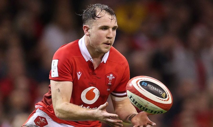 Who’s Ioan Lloyd? Meet Wales’ new fly-half with Sam Costelow to overlook Six Nations conflict | Rugby | Sport